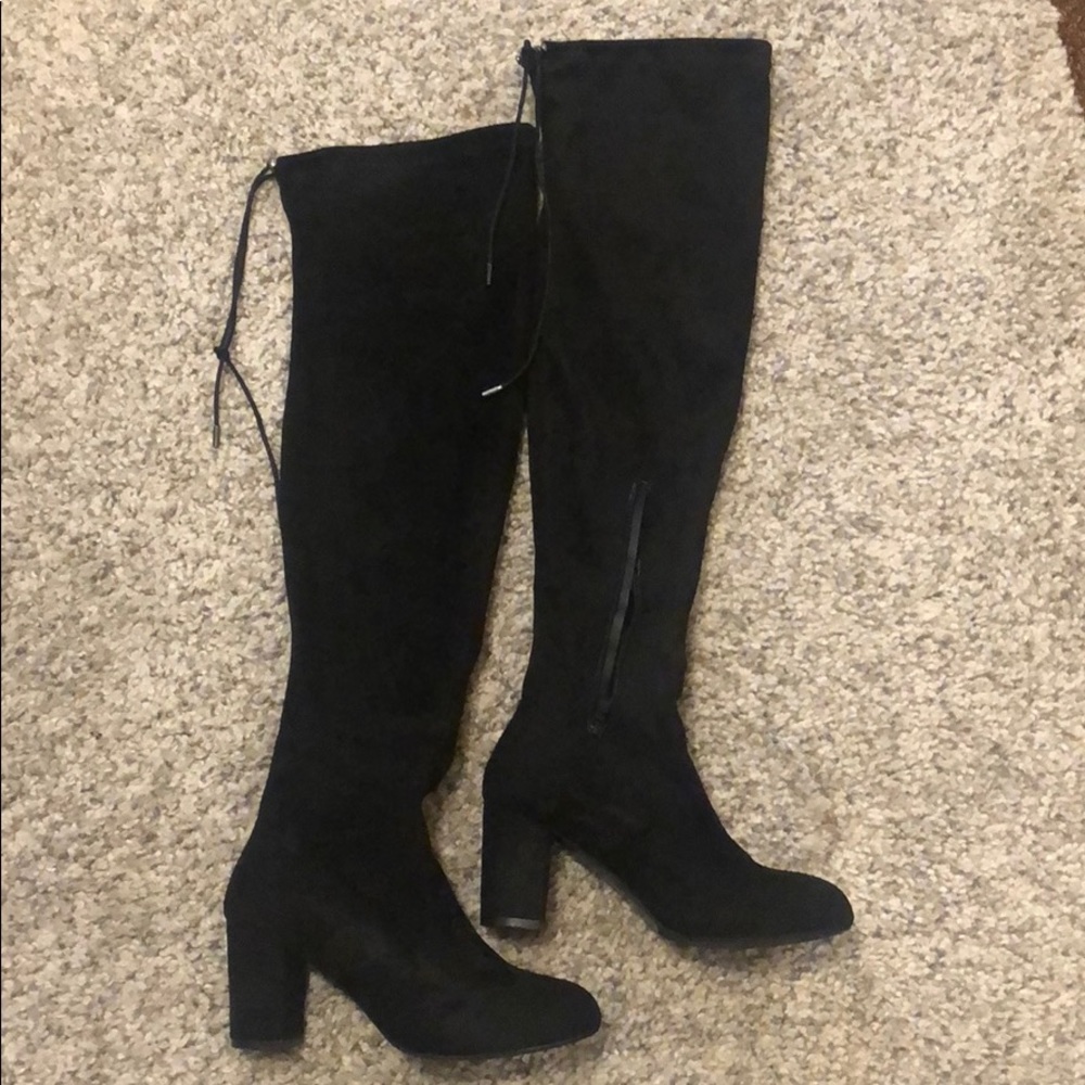 ❤️ Sexy black lace back over the knee boots 👢